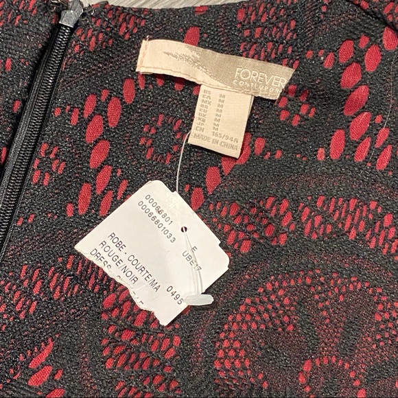 *BNWT* Black and red dress - Picture 2 of 4